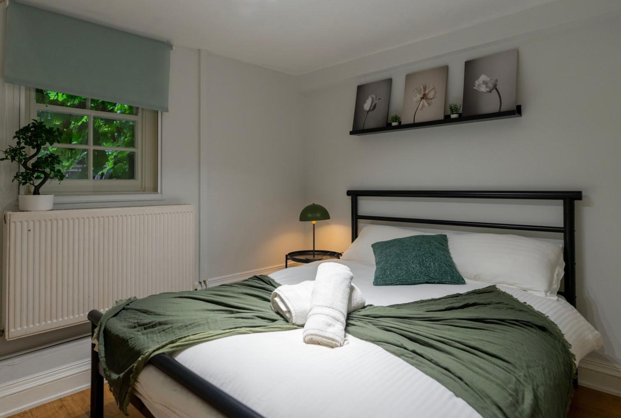Gorgeous 2Bed House In New Road Apartman London Kültér fotó